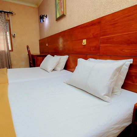 Hotel Le Prince Cotonou Exterior foto
